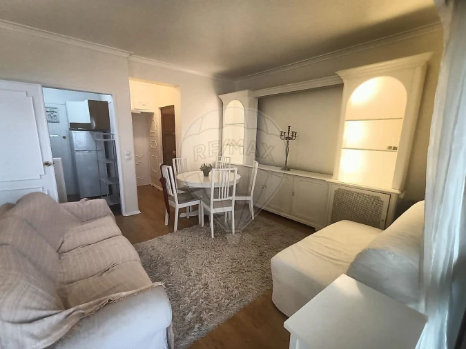 Apartamento T1 para Venda em Alcabideche Foto 7
