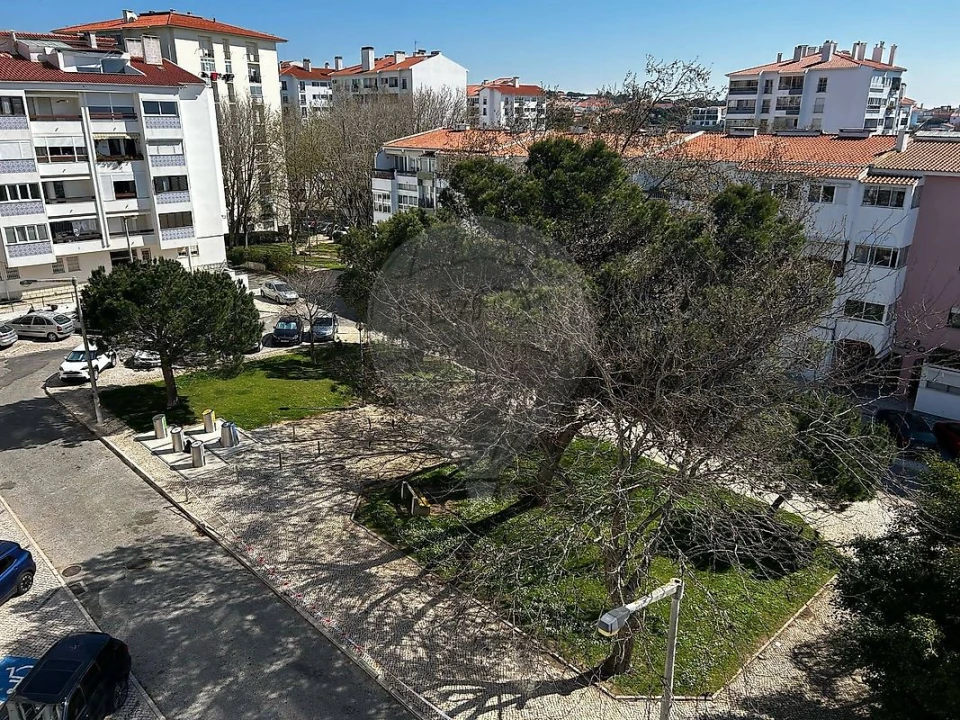 Apartamento T1 para Venda em Alcabideche Foto 21