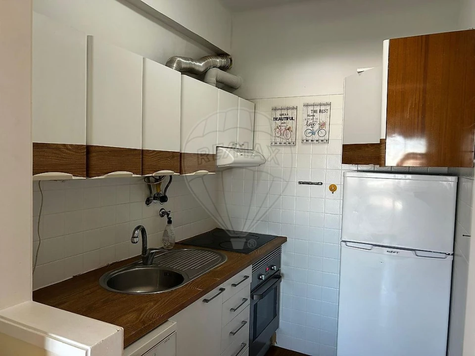 Apartamento T1 para Venda em Alcabideche Foto 14