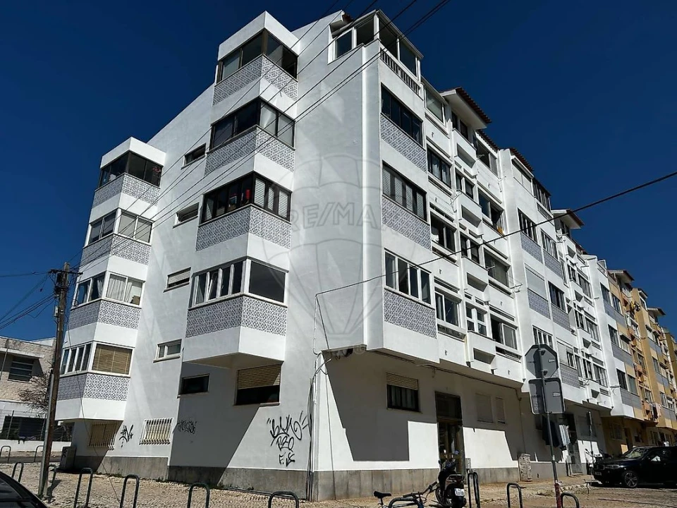 Apartamento T1 para Venda em Alcabideche Foto 20