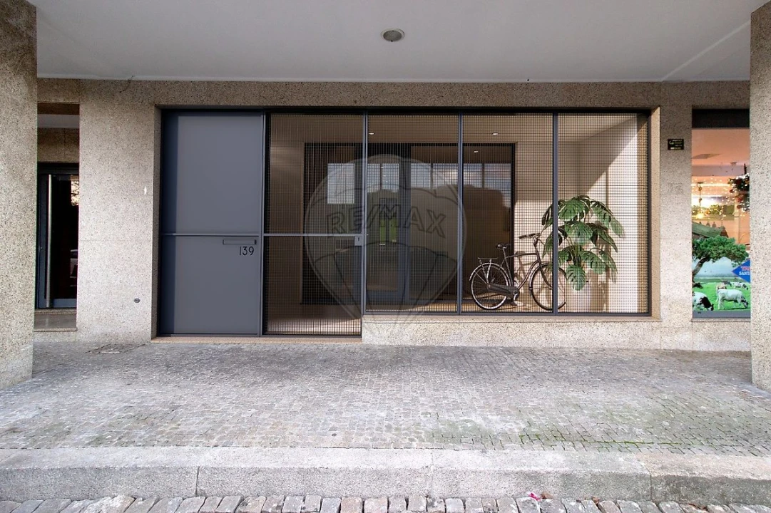Apartamento T2 para Arrendamento em Figueiro Foto 6