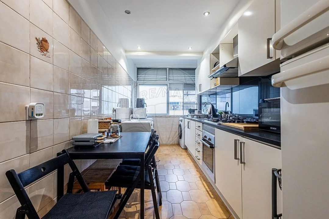 Apartamento T2 para Venda em Vila Franca de Xira Foto 4