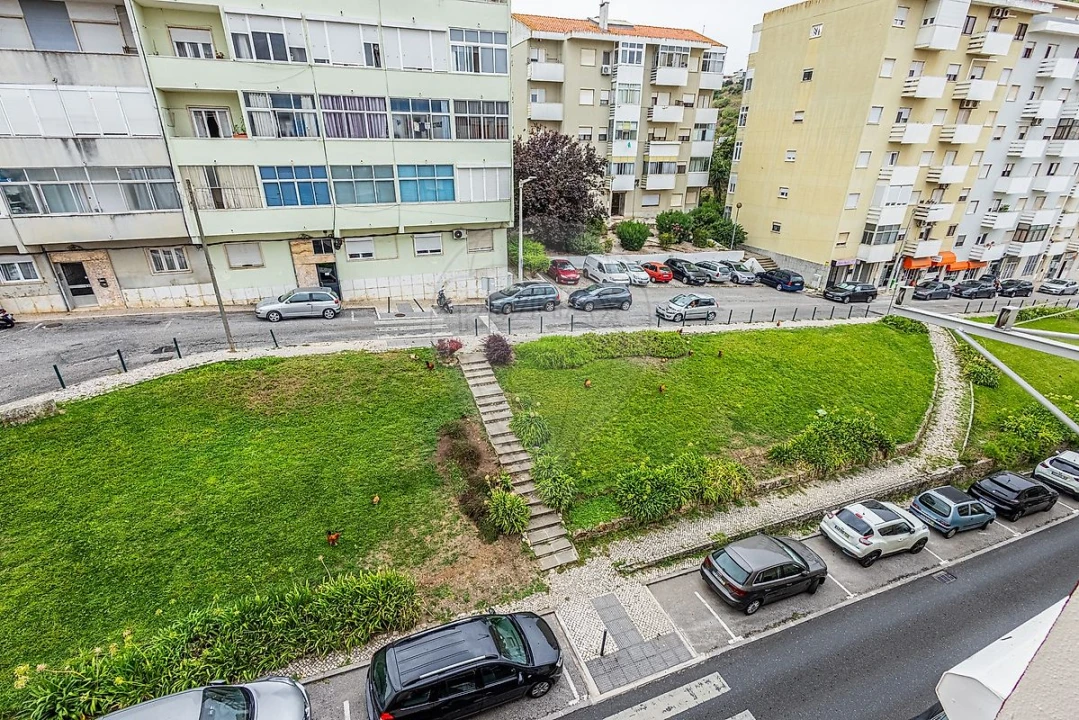 Apartamento T2 para Venda em Vila Franca de Xira Foto 47