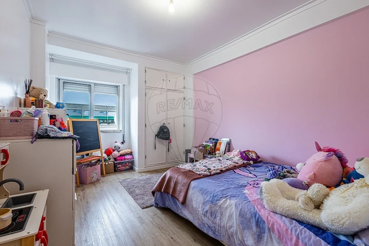 Apartamento T2 para Venda em Vila Franca de Xira Foto 21