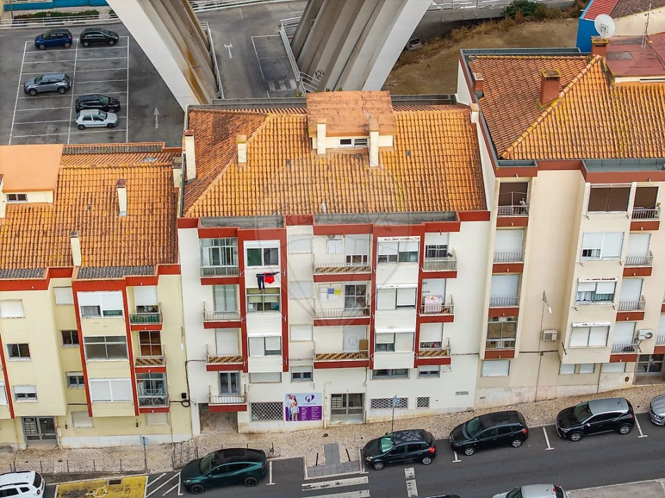 Apartamento T2 para Venda em Vila Franca de Xira Foto 13