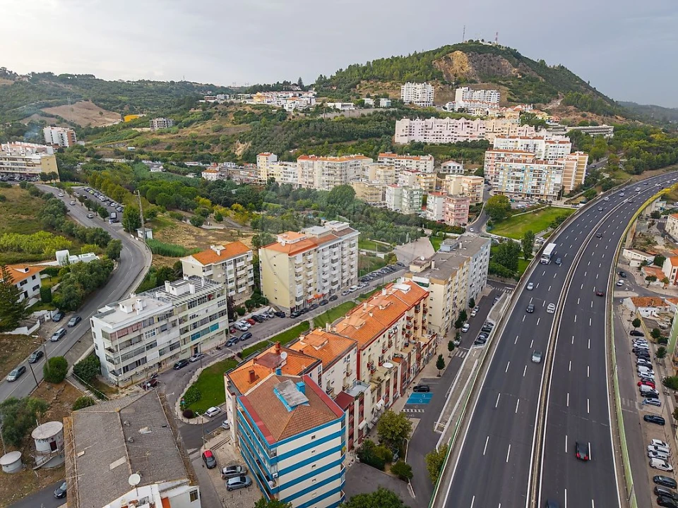 Apartamento T2 para Venda em Vila Franca de Xira Foto 16