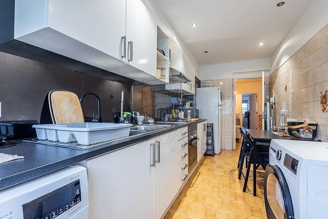 Apartamento T2 para Venda em Vila Franca de Xira Foto 3