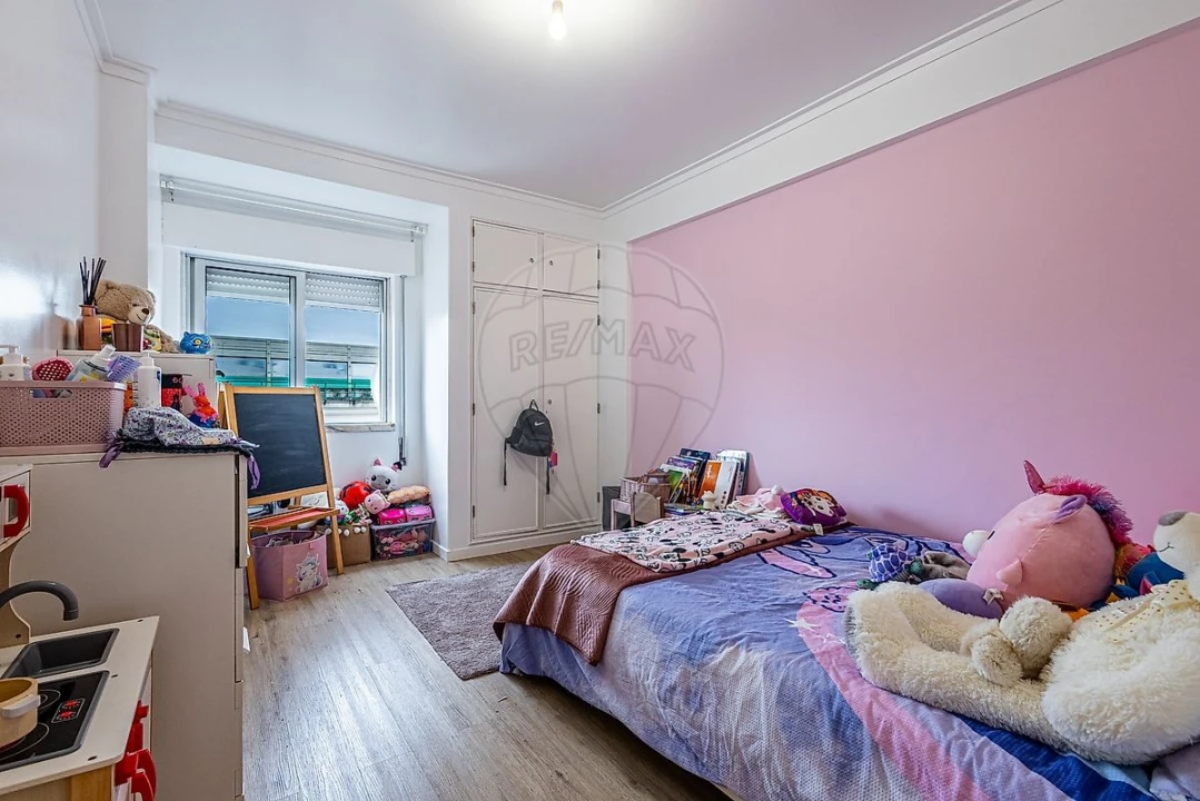 Apartamento T2 para Venda em Vila Franca de Xira Foto 21