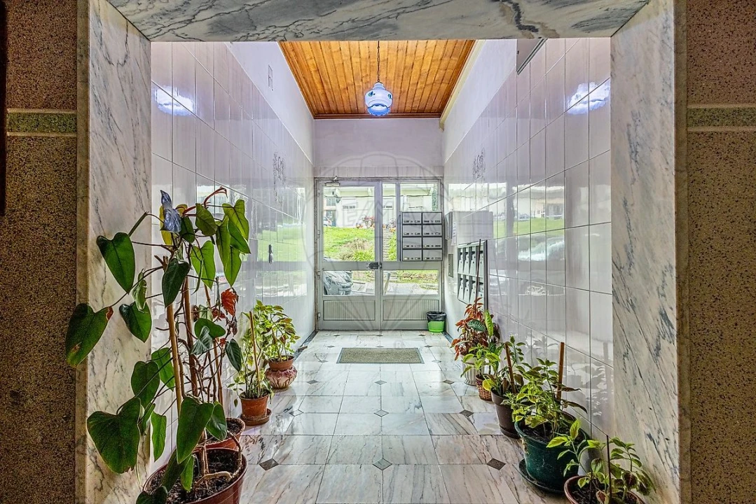 Apartamento T2 para Venda em Vila Franca de Xira Foto 8