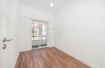 Apartamento T2 para Venda em Algés, Linda-A-Velha e Cruz Quebrada-Dafundo