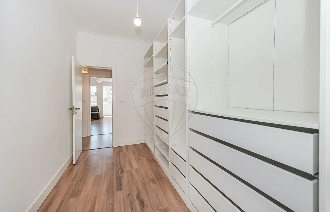 Apartamento T2 para Venda em Algés, Linda-A-Velha e Cruz Quebrada-Dafundo Foto 20