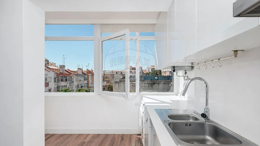 Apartamento T2 para Venda em Algés, Linda-A-Velha e Cruz Quebrada-Dafundo