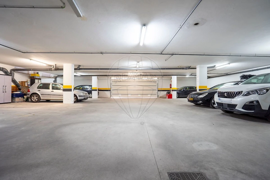 Apartamento T2 para Venda em São Martinho do Porto Foto 29