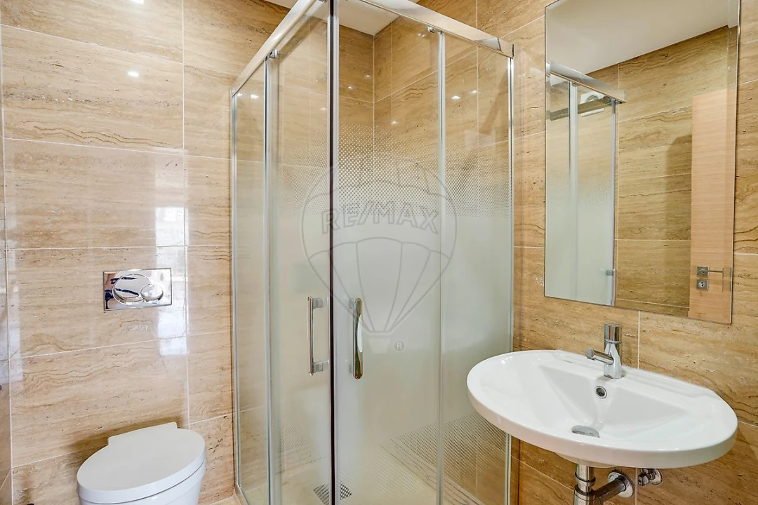 Apartamento T2 para Venda em São Martinho do Porto Foto 10