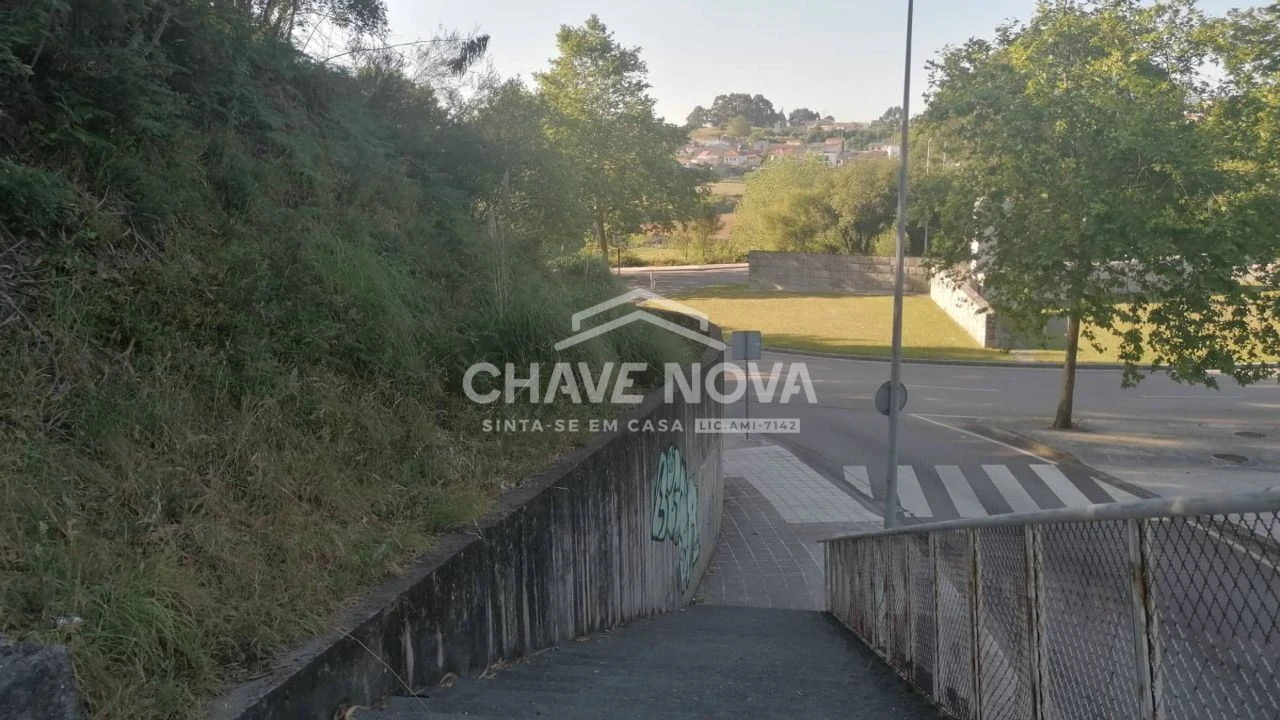 Terreno para Venda em Custóias, Leça do Balio e Guifões Foto 9