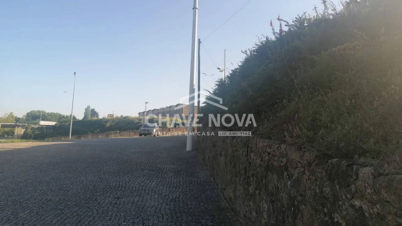Terreno para Venda em Custóias, Leça do Balio e Guifões Foto 12