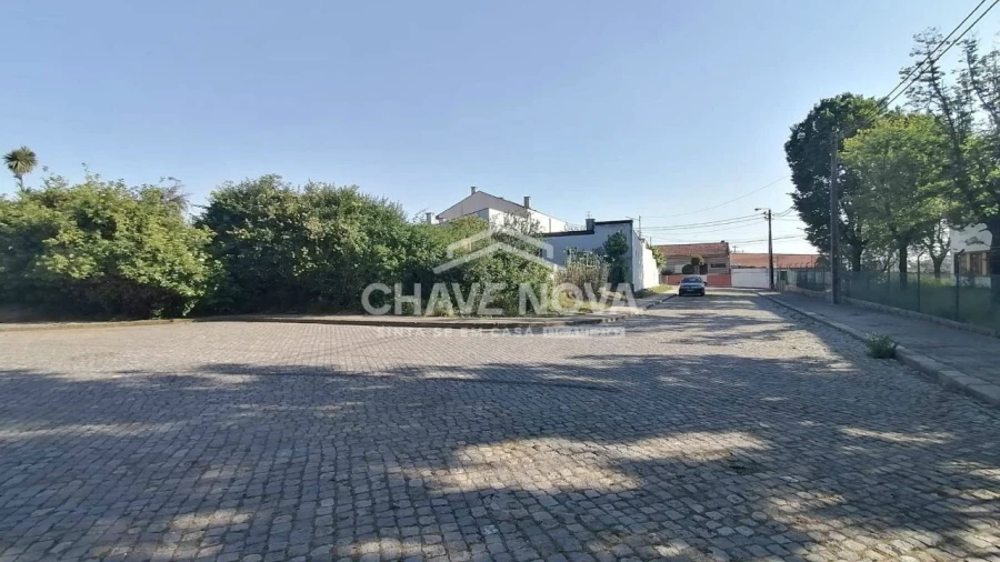 Terreno para Venda em Custóias, Leça do Balio e Guifões Foto 3