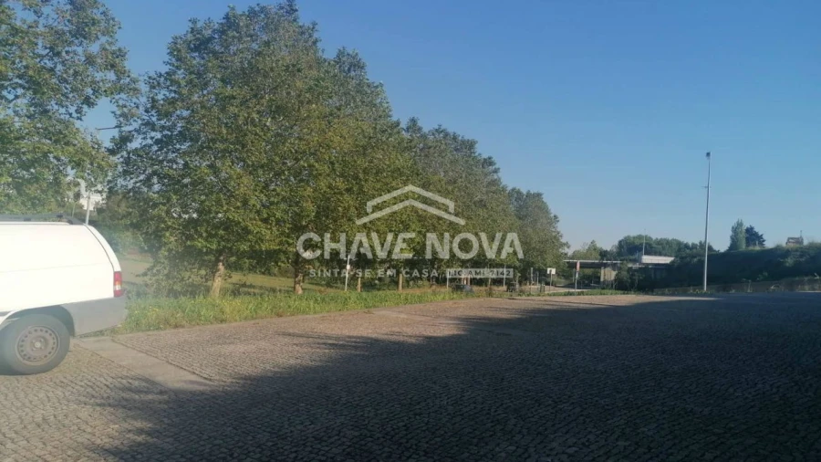 Terreno para Venda em Custóias, Leça do Balio e Guifões Foto 4