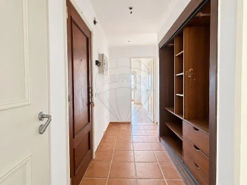 Apartamento T3 para Venda em Algueirão-Mem Martins