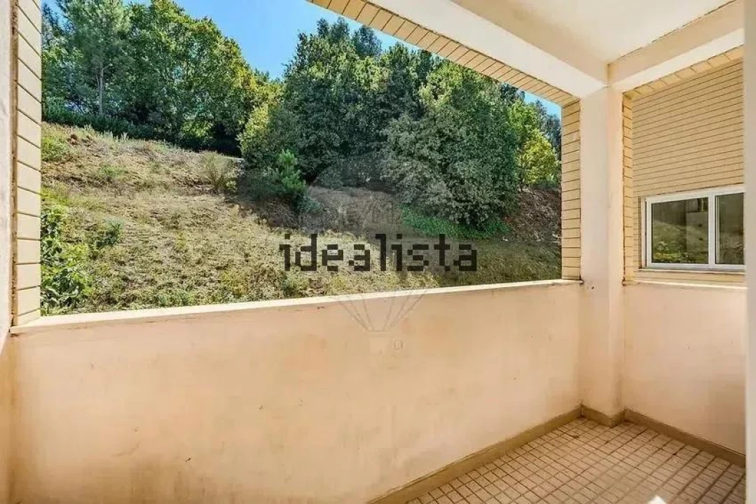 Apartamento T2 para Venda em Santa Eulália Foto 12