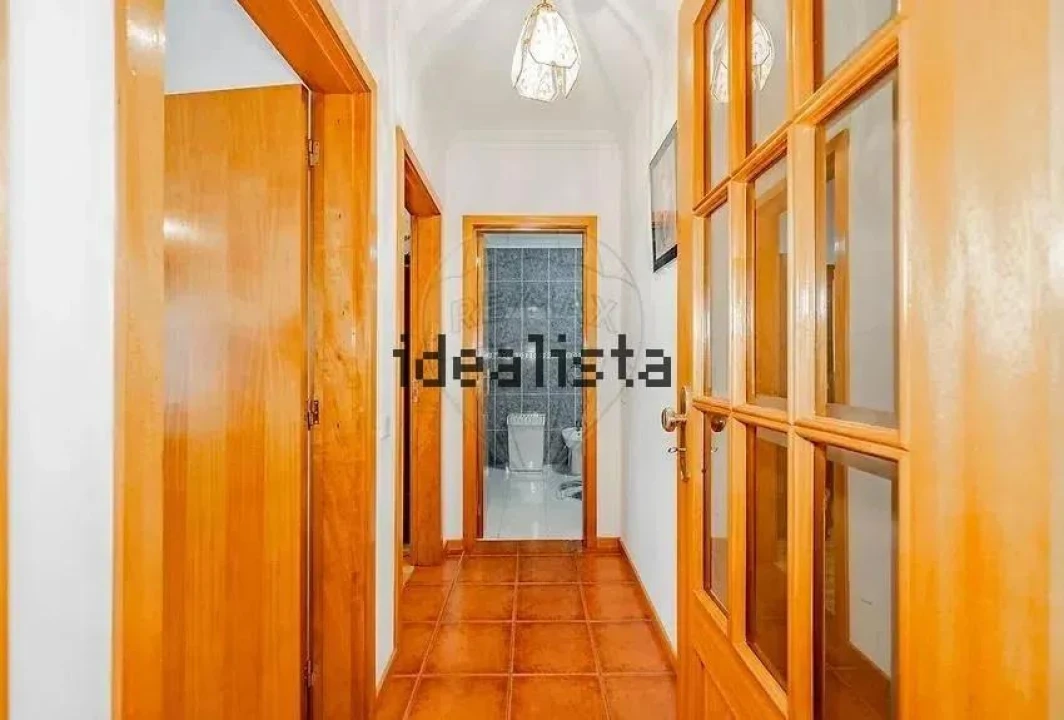 Apartamento T2 para Venda em Santa Eulália Foto 13