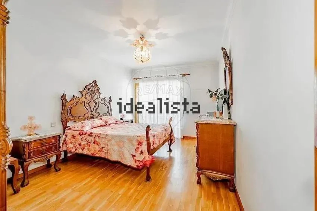 Apartamento T2 para Venda em Santa Eulália Foto 14