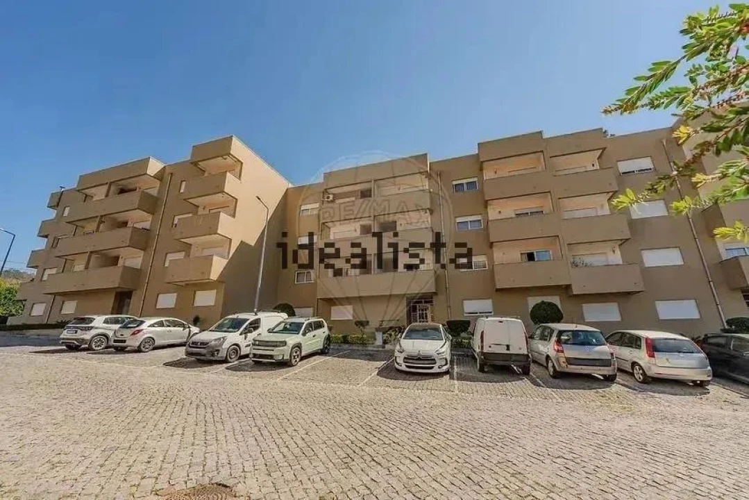 Apartamento T2 para Venda em Santa Eulália Foto 26