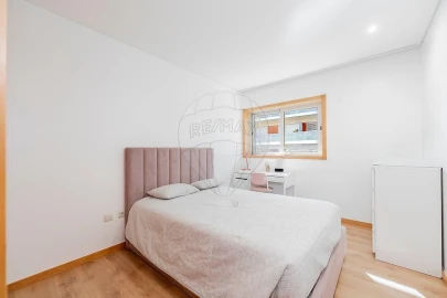 Apartamento T3 para Venda em Braga (Maximinos, Sé e Cividade)