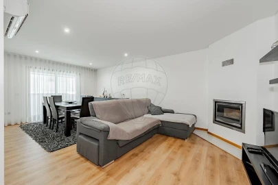 Apartamento T3 para Venda em Braga (Maximinos, Sé e Cividade)