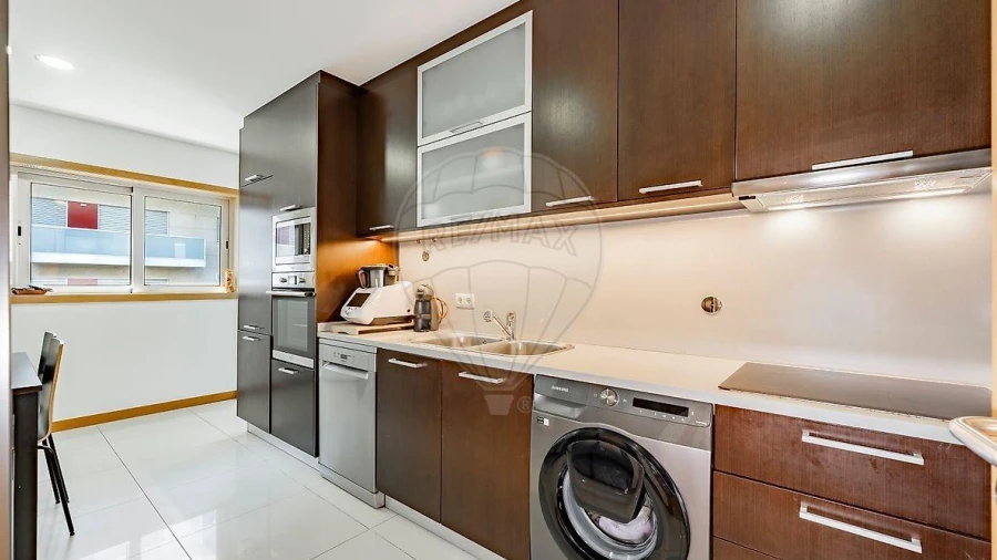 Apartamento T3 para Venda em Braga (Maximinos, Sé e Cividade)