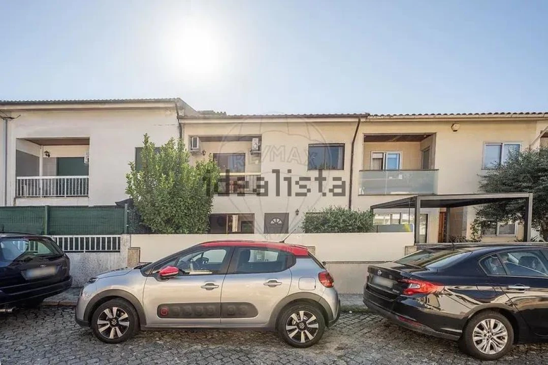 Moradia T4 para Venda em Braga (Maximinos, Sé e Cividade) Foto 27