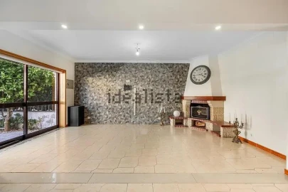 Moradia T4 para Venda em Braga (Maximinos, Sé e Cividade)