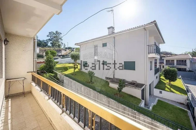 Moradia T4 para Venda em Braga (Maximinos, Sé e Cividade) Foto 2