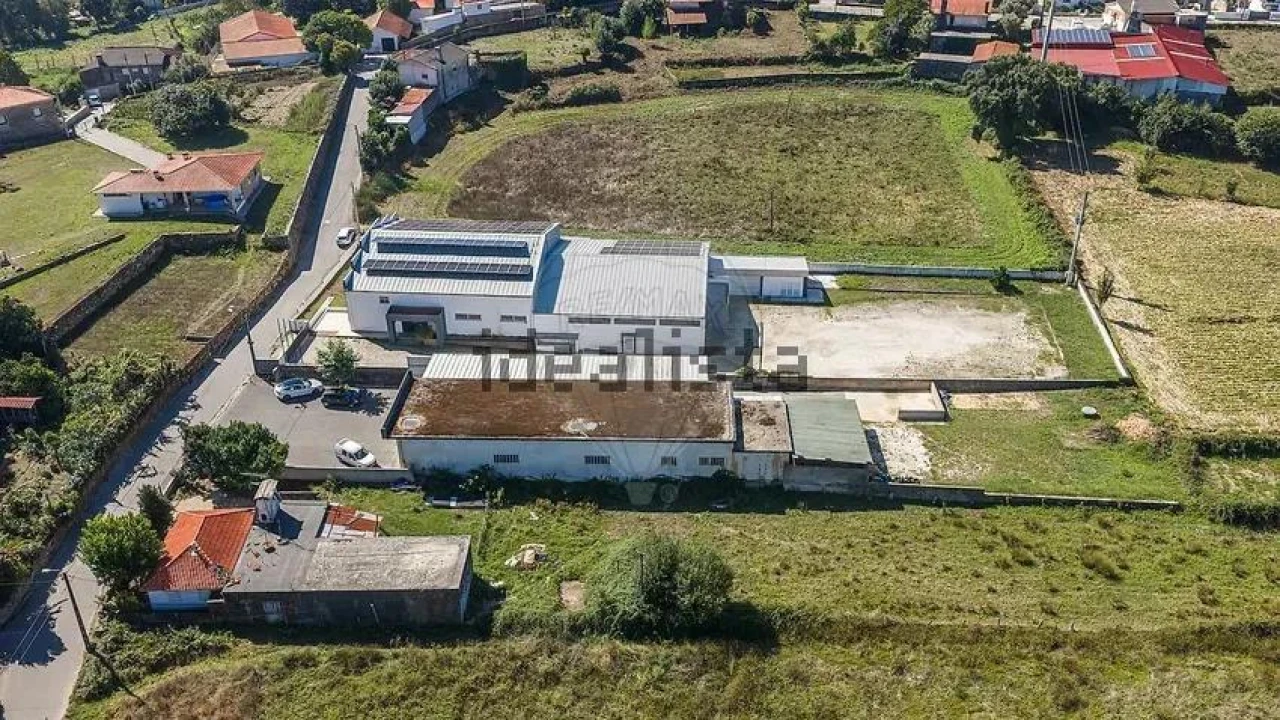Negócio para Venda em Oliveira Foto 8
