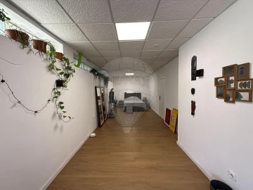 Apartamento T3 para Venda em Candoso Santiago e Mascotelos