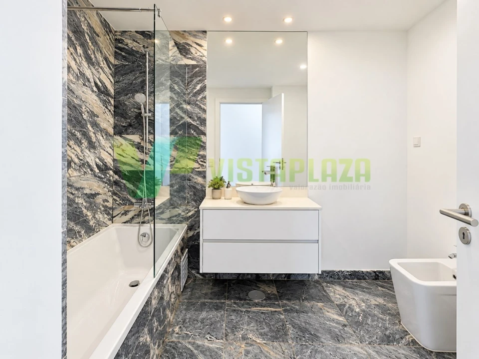 Apartamento T3 para Venda em Portimão Foto 14