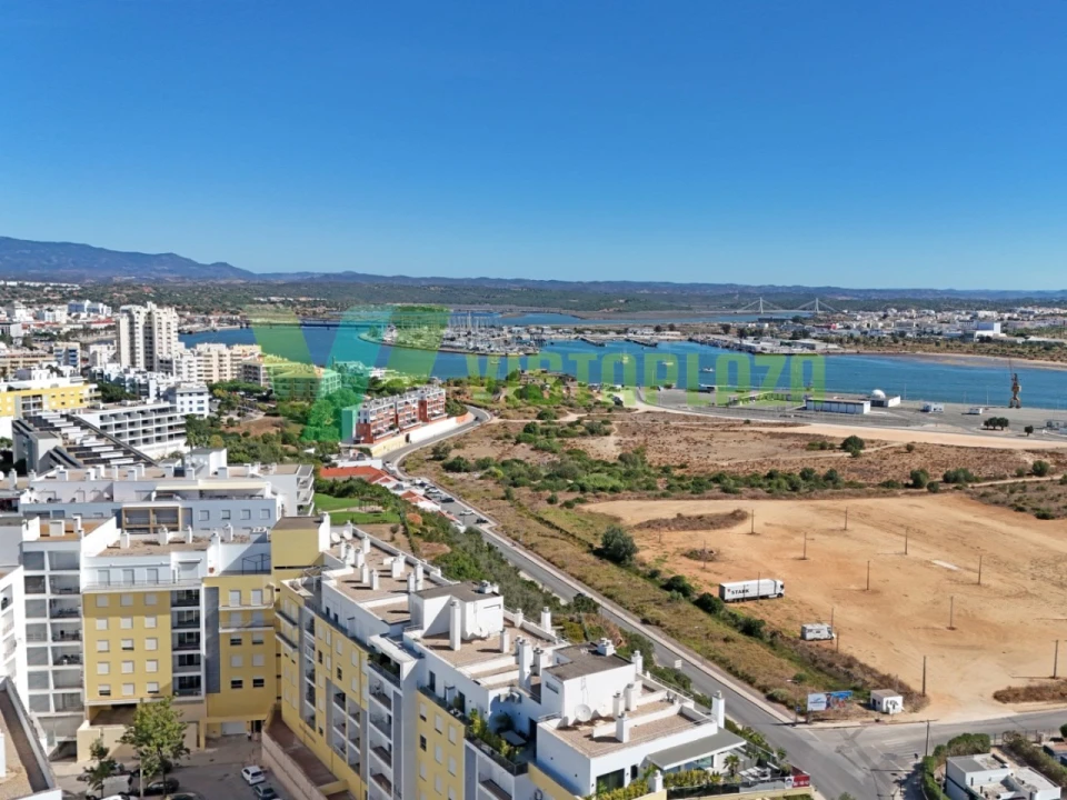 Apartamento T3 para Venda em Portimão Foto 23