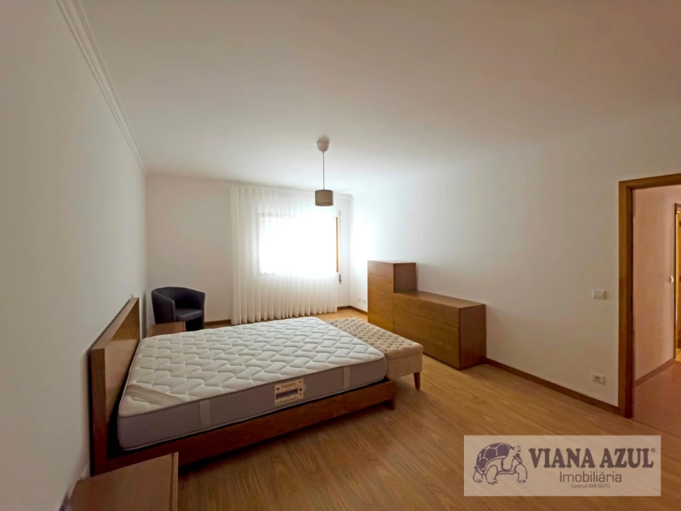 Apartamento T3 para Venda em Santa Maria Maior e Monserrate e Meadela Foto 8