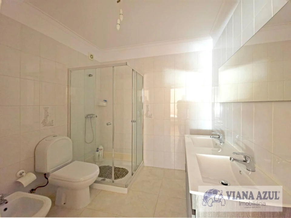 Apartamento T3 para Venda em Santa Maria Maior e Monserrate e Meadela Foto 9