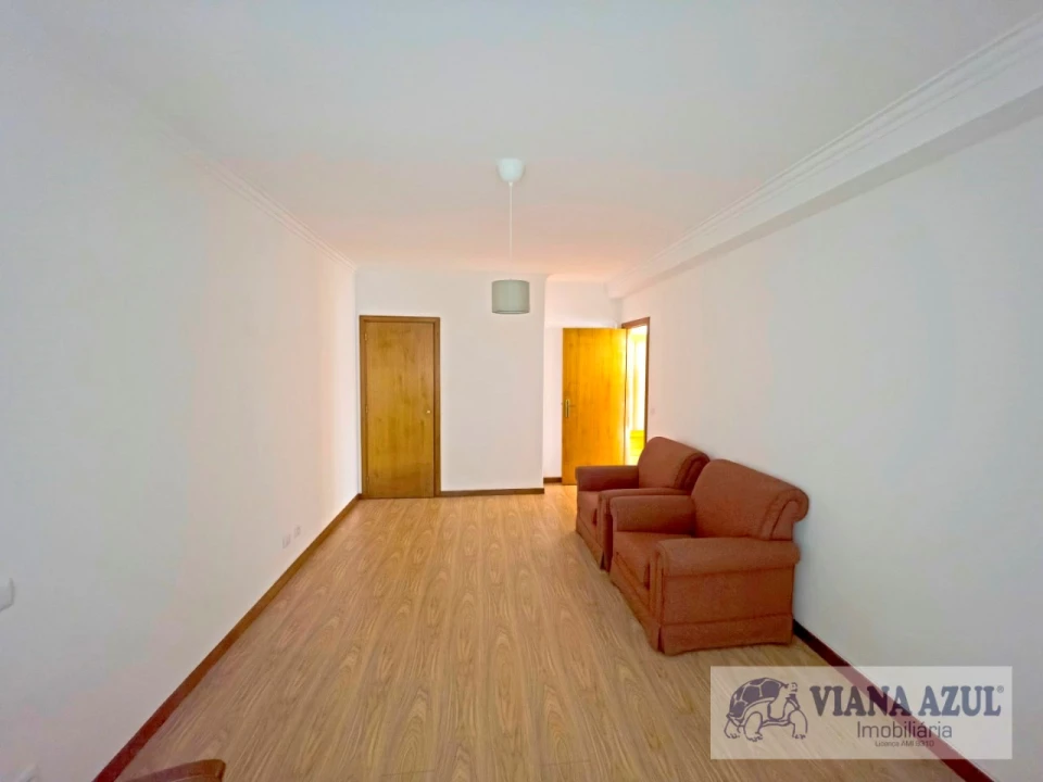 Apartamento T3 para Venda em Santa Maria Maior e Monserrate e Meadela Foto 10