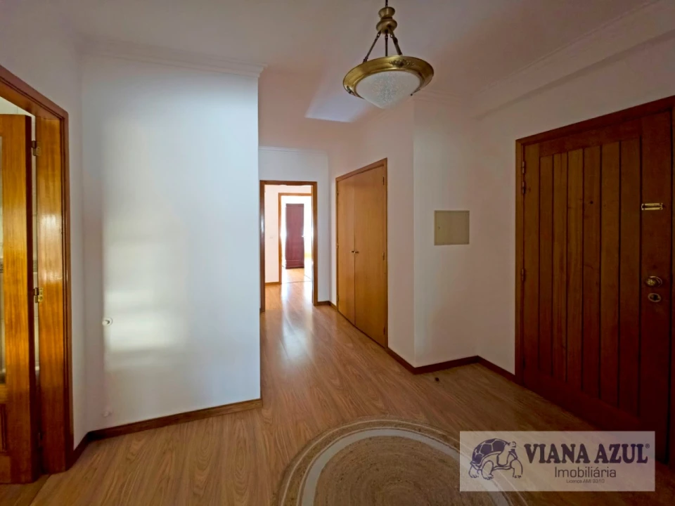 Apartamento T3 para Venda em Santa Maria Maior e Monserrate e Meadela Foto 15