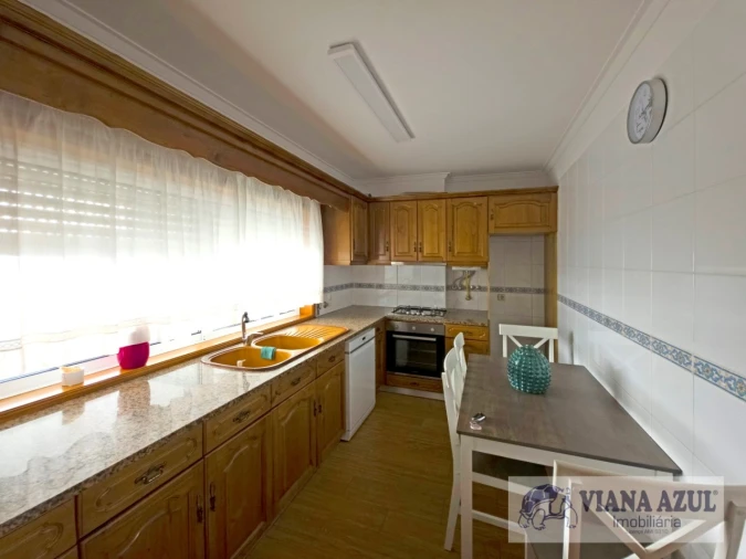 Apartamento T3 para Venda em Santa Maria Maior e Monserrate e Meadela Foto 4