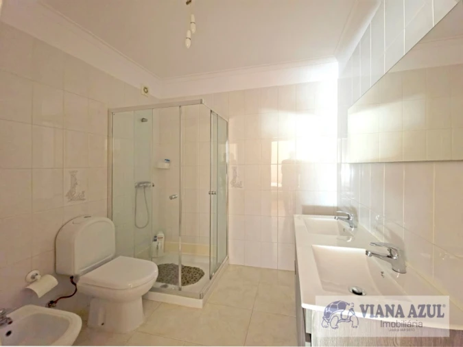 Apartamento T3 para Venda em Santa Maria Maior e Monserrate e Meadela Foto 9