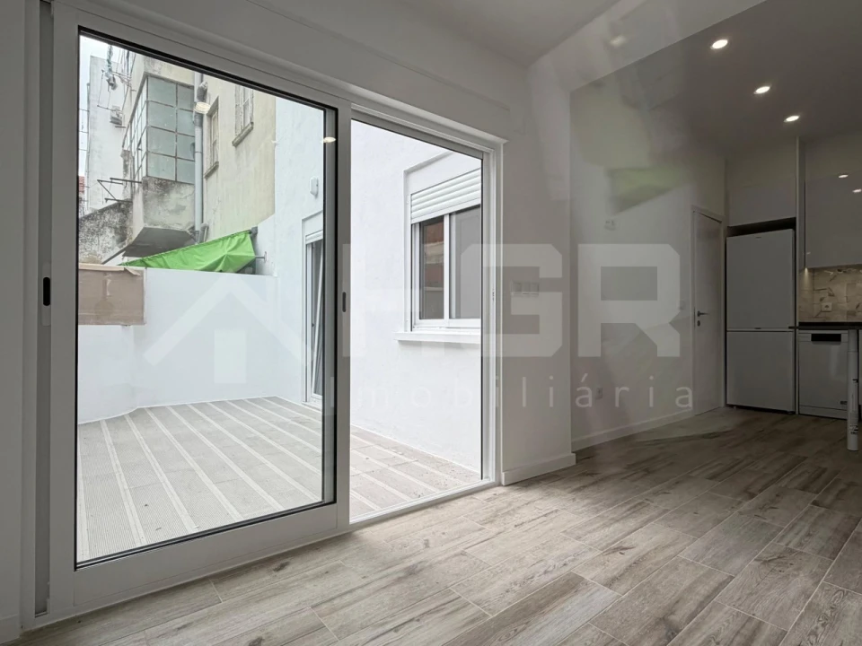 Apartamento T1 para Venda em Baixa da Banheira e Vale da Amoreira Foto 8