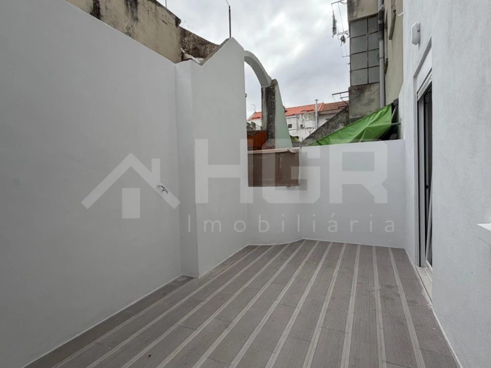 Apartamento T1 para Venda em Baixa da Banheira e Vale da Amoreira Foto 9