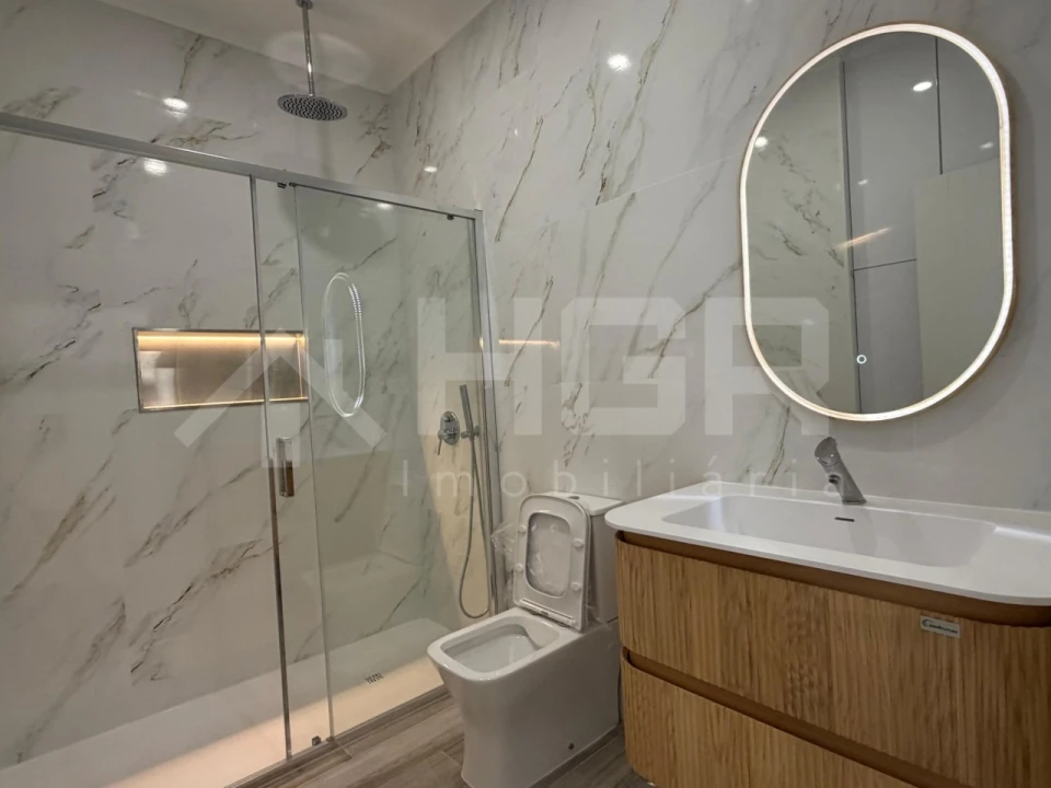 Apartamento T1 para Venda em Baixa da Banheira e Vale da Amoreira Foto 11
