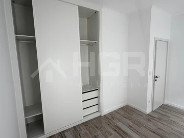 Apartamento T1 para Venda em Baixa da Banheira e Vale da Amoreira