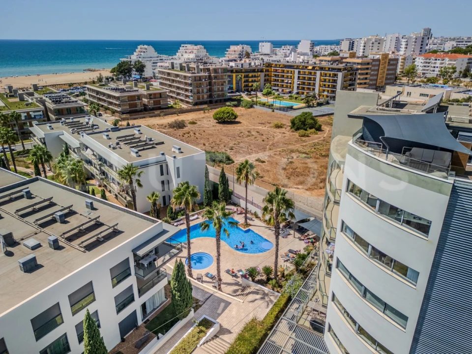 Apartamento T2 para Venda em Quarteira Foto 28