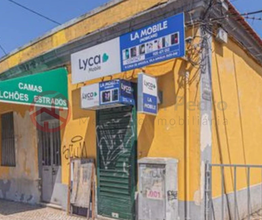 Prédio para Venda em Póvoa de Santo Adrião e Olival Basto Foto 42