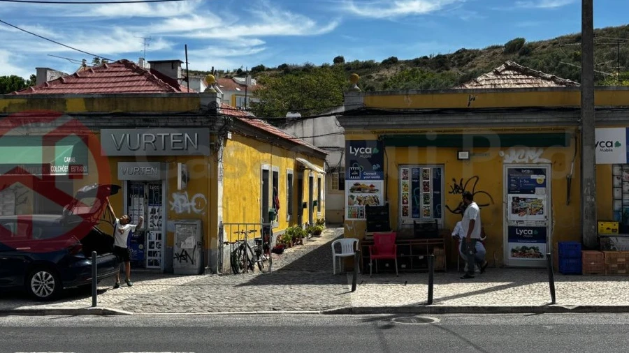 Prédio para Venda em Póvoa de Santo Adrião e Olival Basto